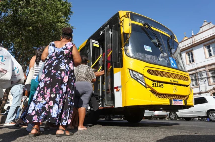 Defensoria Pública lança canais para denúncias de transporte gratuito no 2º turno na Bahia