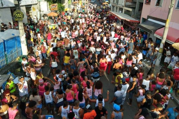 Micareta de Portão agita Lauro de Freitas com festa de três dias