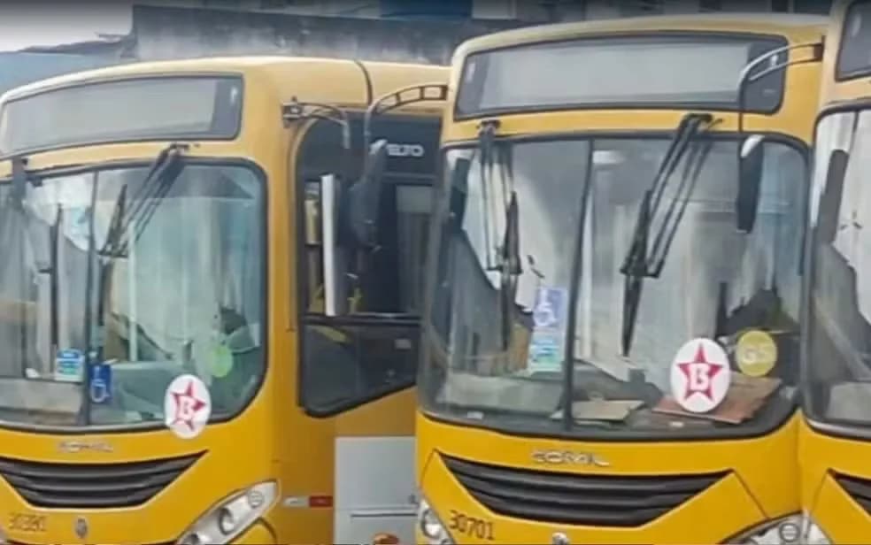 Motorista denuncia ônibus parados em Salvador durante votação do segundo turno