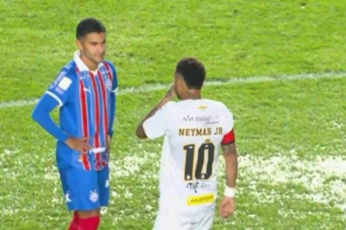 Neymar é expulso após confusão com jogador do Bahia na Vila Belmiro