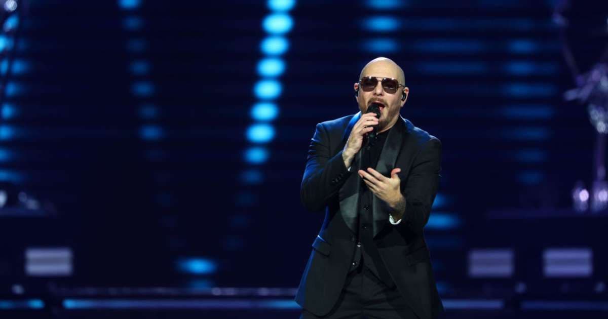 Pitbull relembra Dolly Parton e a brincadeira da cantora na Billboard Latin Music Week