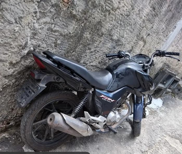 Homem é preso em flagrante por receptação de moto em Salvador