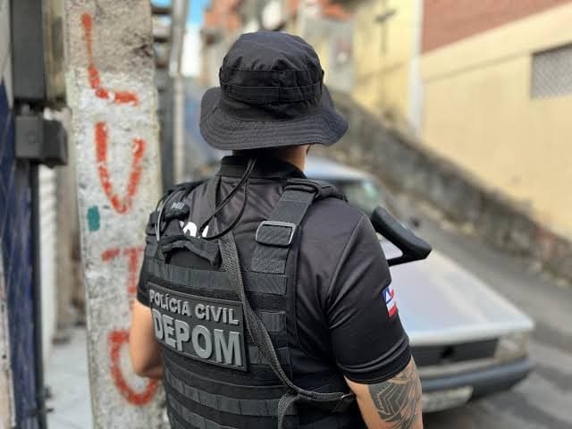 Dois homens são presos por receptação de celulares furtados em São Sebastião do Passé
