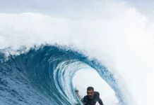 “Lauro de Freitas: Onda de Emoção no Circuito Baiano de Bodyboarding!”