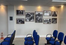 Imagem de escritora negra será recolocada em Fórum de Camaçari