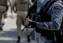 BPATAMO captura armas e drogas em operação com R$ 3 mil em Abrantes