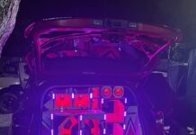 Polícia encerra paredão e apreende veículos e som em ação urgente