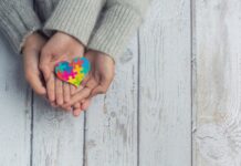 Mães atípicas marcham por direitos e inclusão: junte-se a elas!