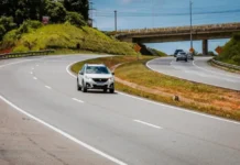 Semana Santa: Mais de 520 mil veículos nas rodovias BA-099 e BA-093!