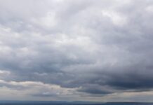 Camaçari: Céu Nublado e Chuva Rápida Nesta Sexta-Feira!