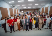 Camaçari empossa 54 novos servidores para melhorar a Educação