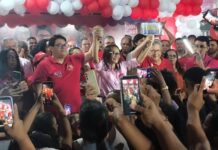 Tagner demonstra força política em inauguração de comitê em Camaçari
