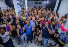 Elinaldo lidera forte ato de campanha em Camaçari