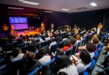 Julho das Pretas: Reflexão e Arte sobre Mulheres Negras em Camaçari