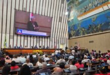 Caetano recebe Comenda 2 de Julho e é reconhecido na ALBA