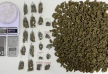 Drogas e balança de precisão apreendidas pelo 12º BPM no Parque Verde II